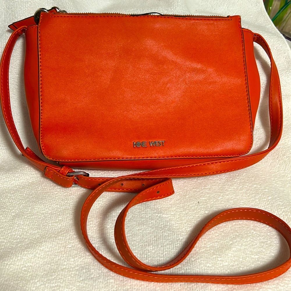 Nine West purse has 3 compartments